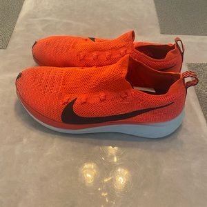 Nike zoom fly - 9.5m